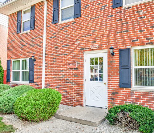 maple-crest-kokomo-in-building-photo